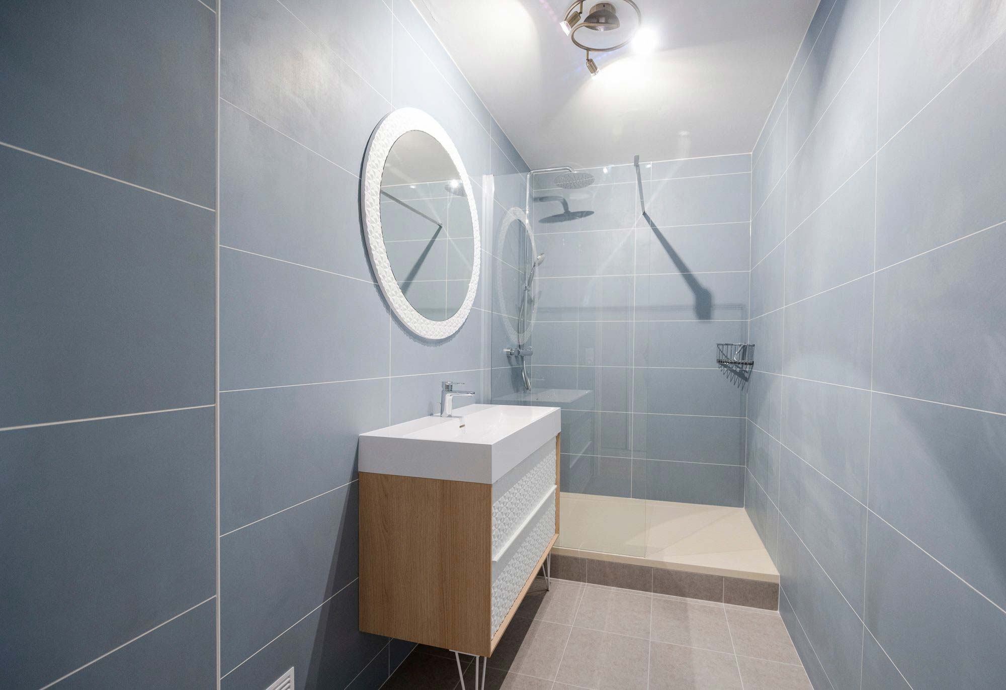 salle de bains accessible